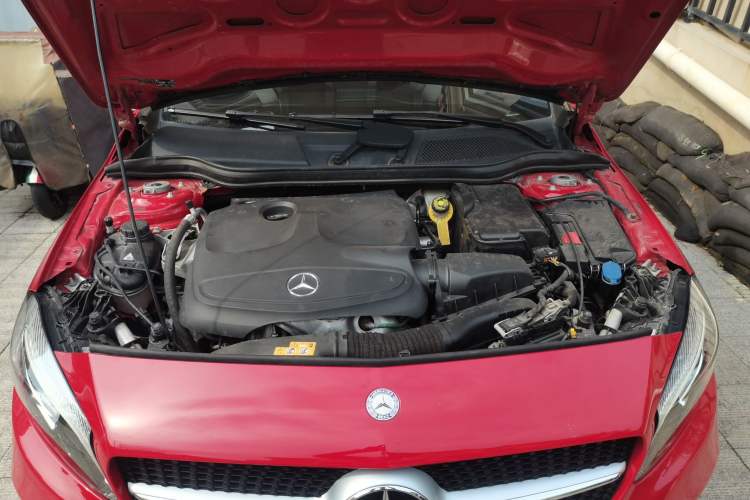 Used Mercedes-Benz A-Class 2016 A 200 Fashion Model Engine Bay