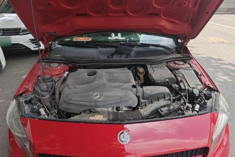 Used Mercedes-Benz A-Class 2016 A 180 Engine Bay