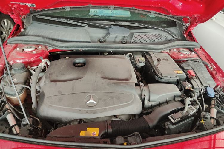 Used Mercedes-Benz A-Class 2016 A 200 Fashion Model Engine Bay