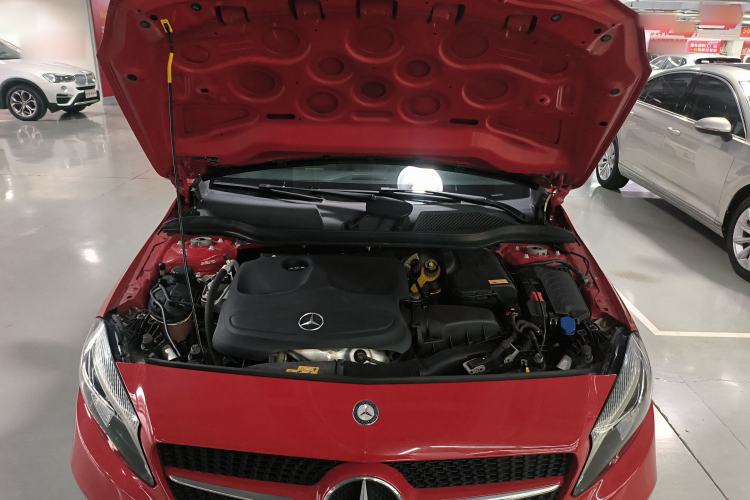 Used Mercedes-Benz A-Class 2016 A 200 Dynamic Edition Engine Bay