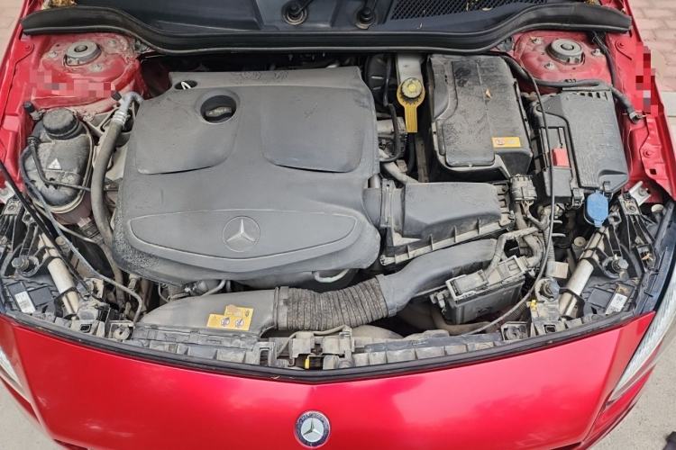 Used Mercedes-Benz A-Class 2016 A 200 Dynamic Edition Engine Bay