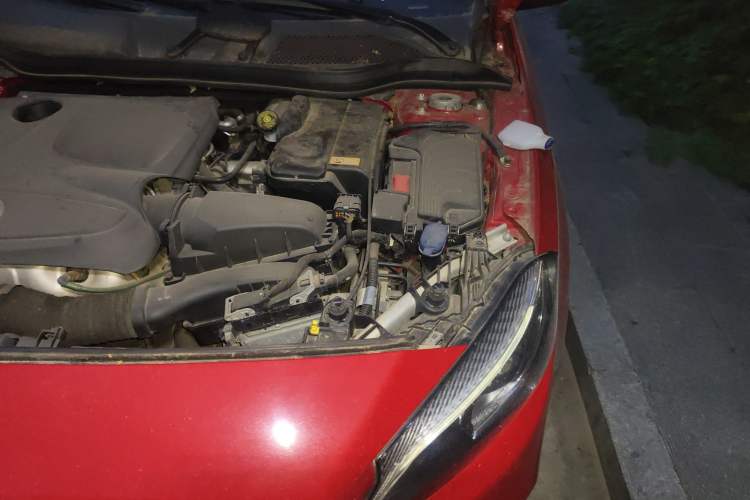 Used Mercedes-Benz A-Class 2016 A 200 Fashion Model Engine Bay Left