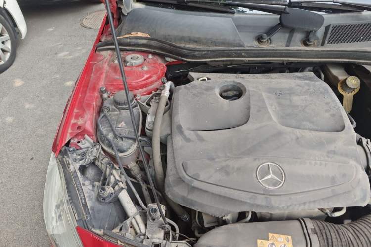 Used Mercedes-Benz A-Class 2016 A 180 Engine Bay Right