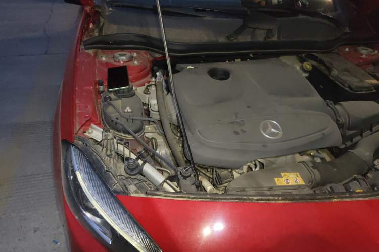 Used Mercedes-Benz A-Class 2016 A 200 Fashion Model Engine Bay Right