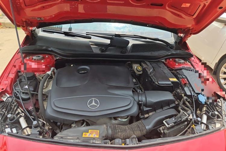 Used Mercedes-Benz A-Class 2016 A 200 Dynamic Edition Engine Bay