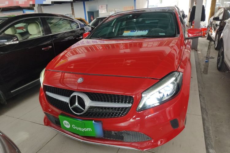 Used Mercedes-Benz A-Class 2016 A 200 Fashion Model Exterior 1