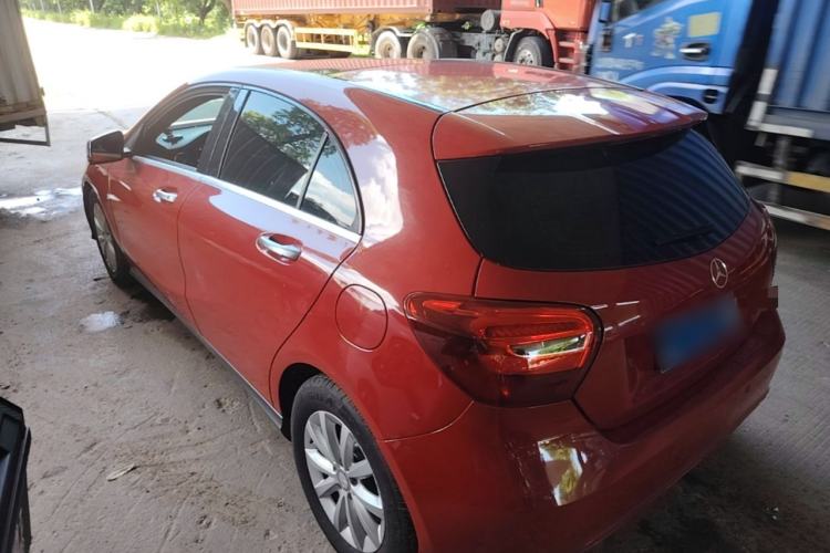 Used Mercedes-Benz A-Class 2016 A 180 Exterior 2