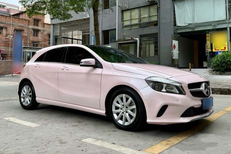 Used Mercedes-Benz A-Class 2016 A 180 Exterior 2