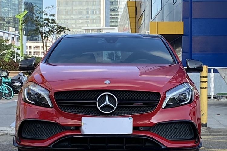 Used Mercedes-Benz A-Class 2016 A 200 Sport model Exterior 2