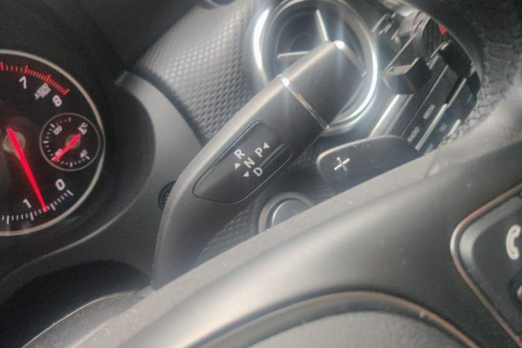 Used Mercedes-Benz A-Class 2016 A 200 Dynamic Edition Gear Lever