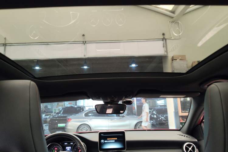 Used Mercedes-Benz A-Class 2016 A 200 Sport model Headliner