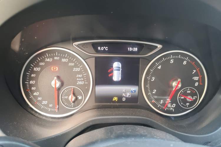 Used Mercedes-Benz A-Class 2016 A 200 Dynamic Edition Instrument Cluster