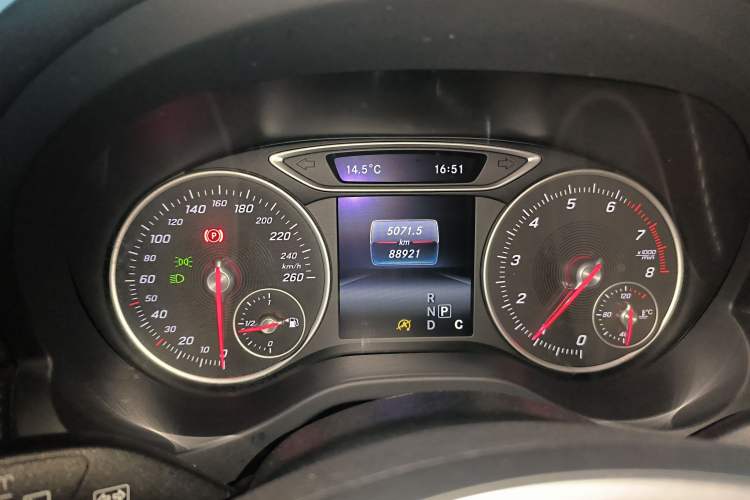 Used Mercedes-Benz A-Class 2016 A 200 Dynamic Edition Instrument Cluster