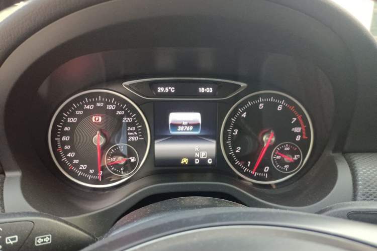 Used Mercedes-Benz A-Class 2016 A 200 Dynamic Edition Instrument Cluster