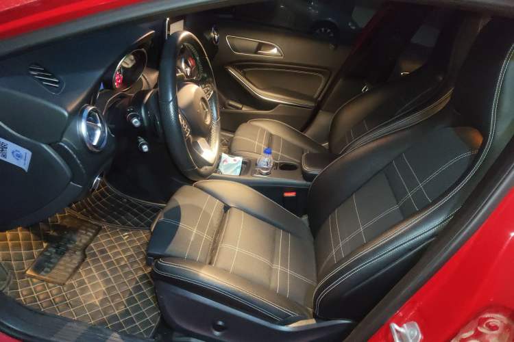 Used Mercedes-Benz A-Class 2016 A 200 Fashion Model Left Front Seat