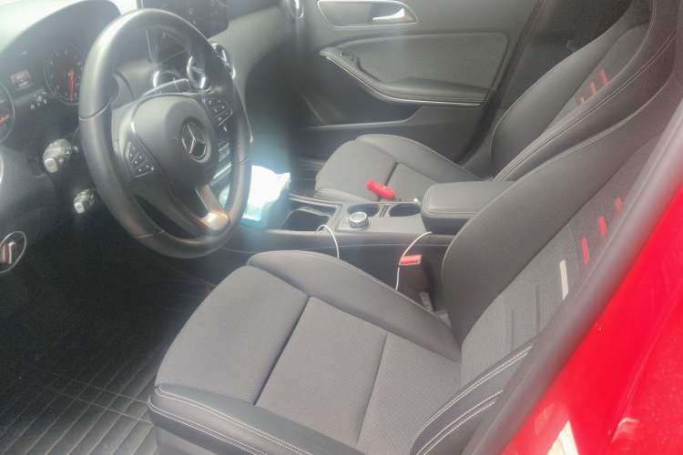 Used Mercedes-Benz A-Class 2016 A 200 Dynamic Edition Left Front Seat