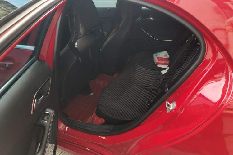 Used Mercedes-Benz A-Class 2016 A 200 Fashion Model Left Rear Seat
