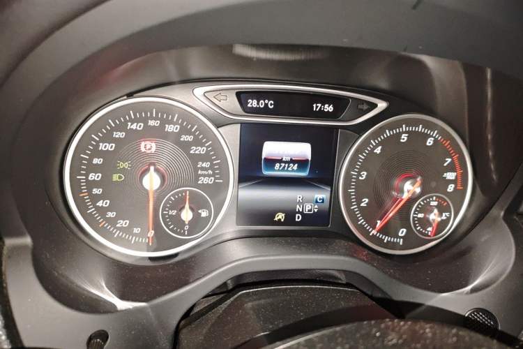 Used Mercedes-Benz A-Class 2016 A 180 Odometer Close Up