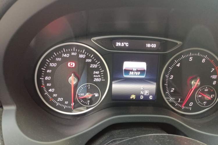 Used Mercedes-Benz A-Class 2016 A 200 Dynamic Edition Odometer Close Up