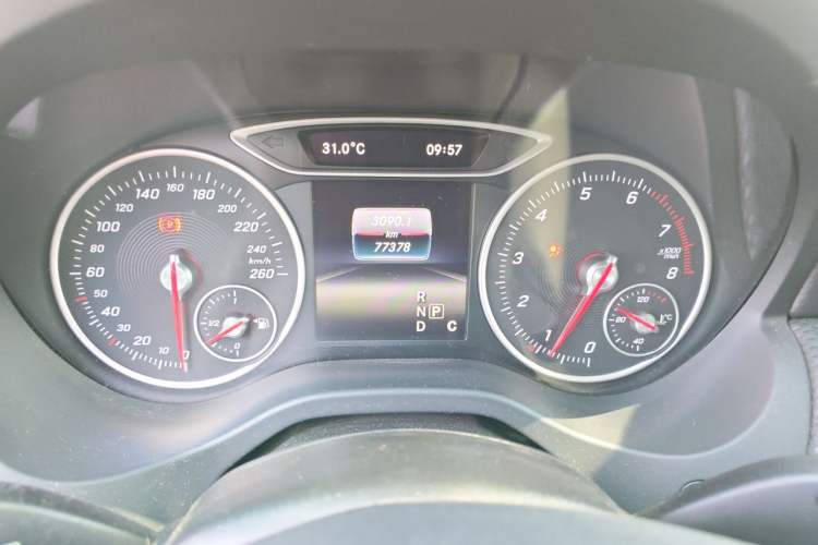 Used Mercedes-Benz A-Class 2016 A 200 Dynamic Edition Odometer Close Up