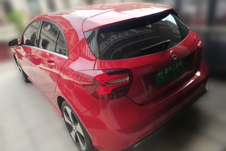 Used Mercedes-Benz A-Class 2016 A 200 Fashion Model Rear Left 45 Deg