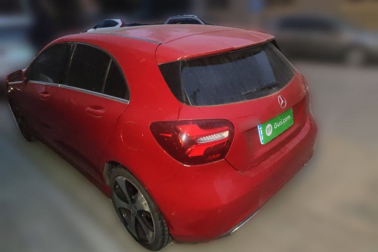 Used Mercedes-Benz A-Class 2016 A 200 Fashion Model Rear Left 45 Deg