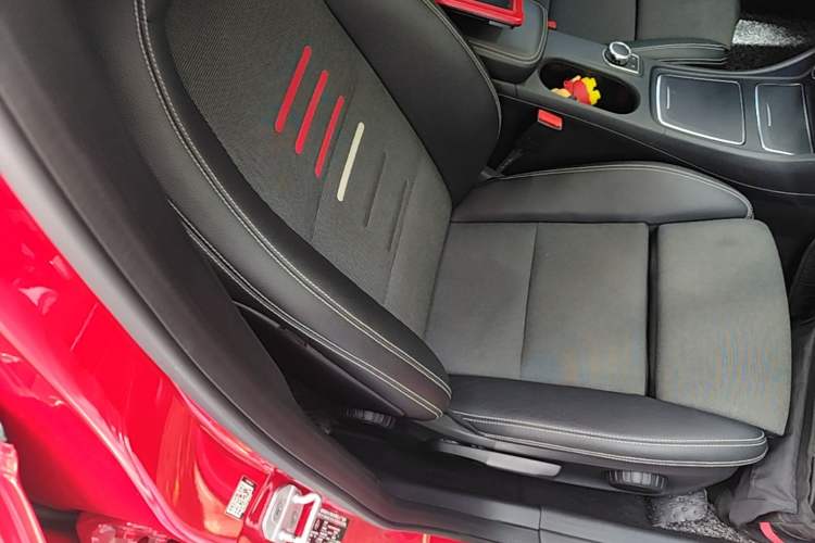 Used Mercedes-Benz A-Class 2016 A 200 Dynamic Edition Right Front Seat