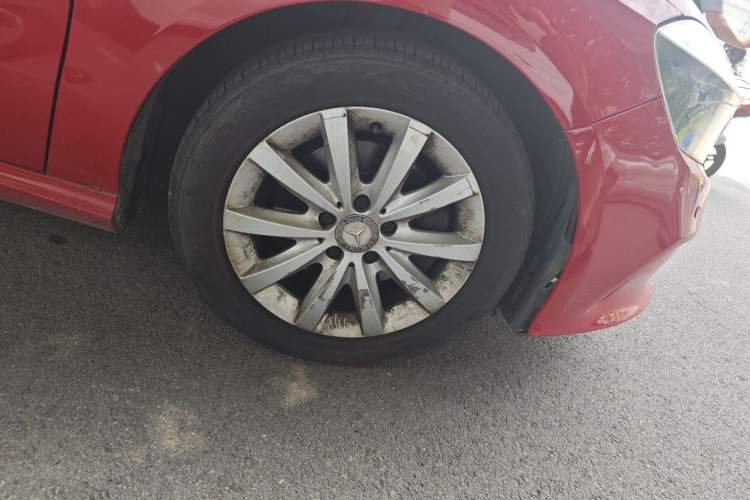 Used Mercedes-Benz A-Class 2016 A 180 Right Front Wheel Hub