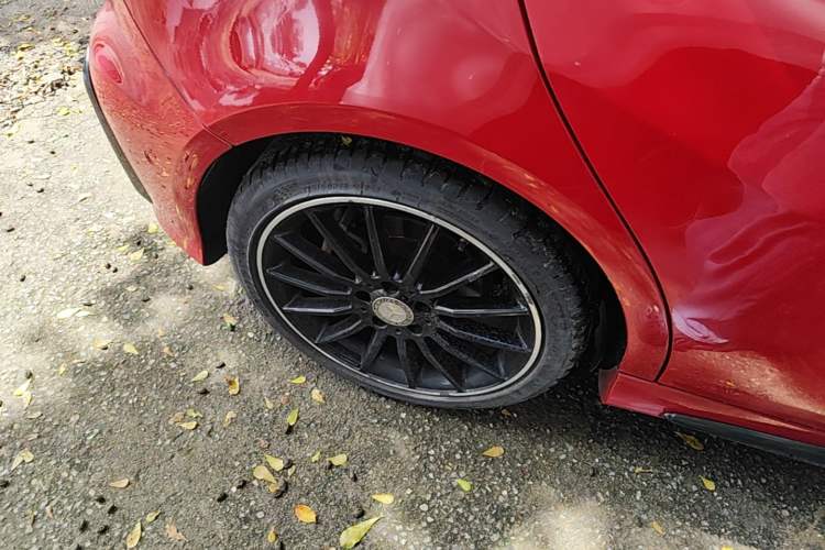 Used Mercedes-Benz A-Class 2016 A 200 Dynamic Edition Right Rear Wheel Hub