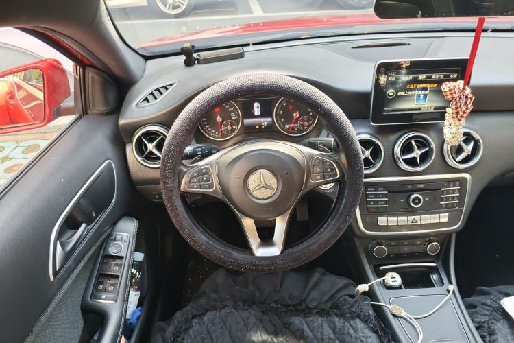 Used Mercedes-Benz A-Class 2016 A 200 Dynamic Edition Steering Wheel