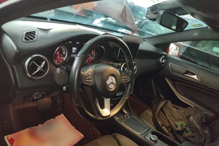 Used Mercedes-Benz A-Class 2016 A 200 Fashion Model Steering Wheel