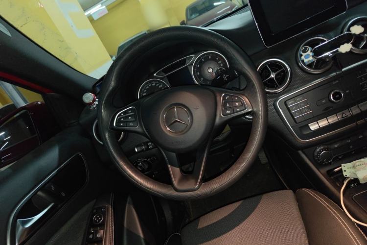 Used Mercedes-Benz A-Class 2016 A 180 Steering Wheel