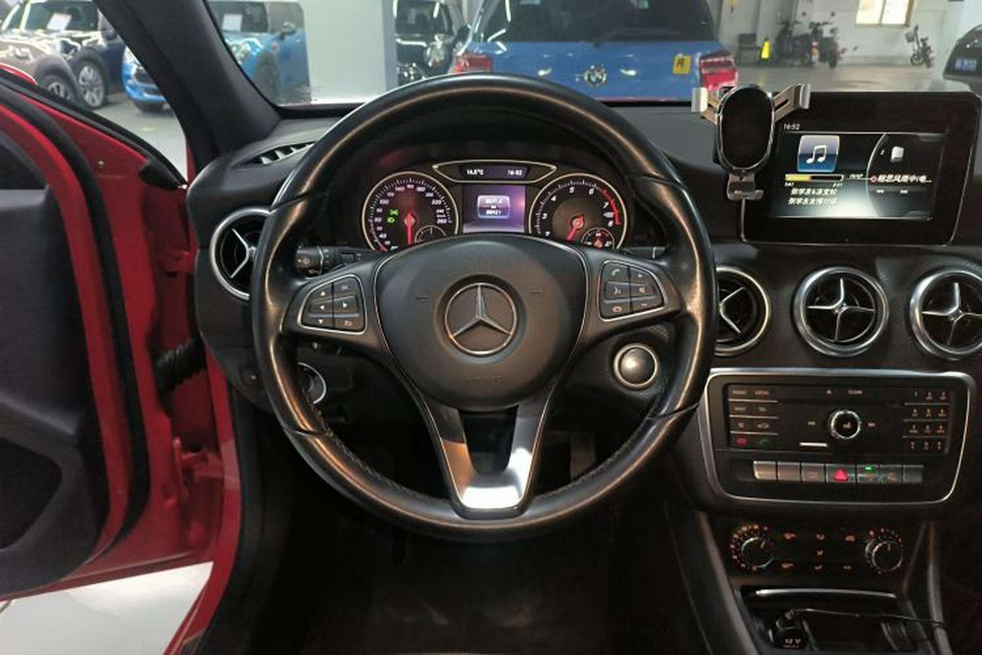 Used Mercedes-Benz A-Class 2016 A 200 Dynamic Edition Steering Wheel
