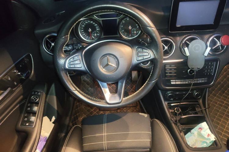 Used Mercedes-Benz A-Class 2016 A 200 Fashion Model Steering Wheel