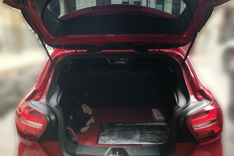 Used Mercedes-Benz A-Class 2016 A 200 Fashion Model Trunk