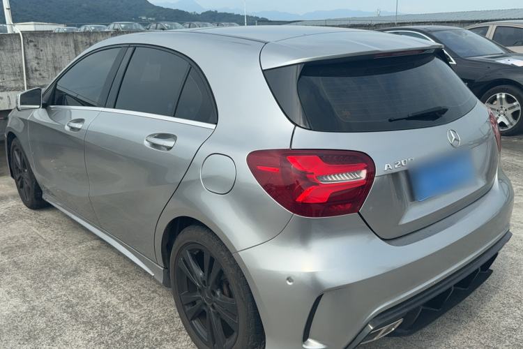 Used Mercedes-Benz A-Class 2016 A 200 Dynamic Edition Exterior 5