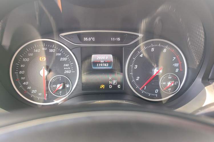 Used Mercedes-Benz A-Class 2016 A 200 Dynamic Edition Instrument Cluster
