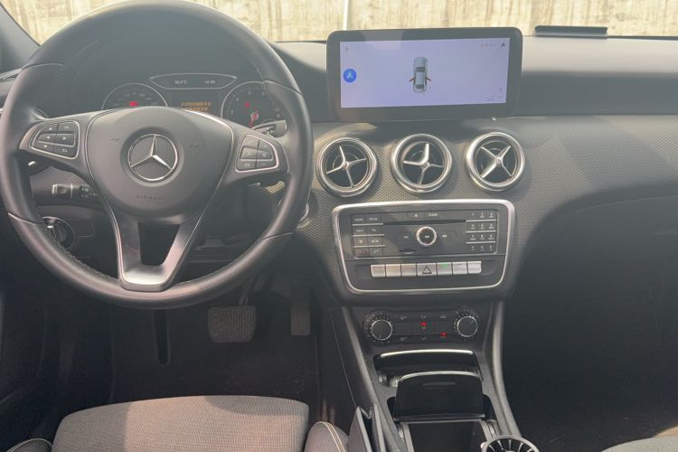 Used Mercedes-Benz A-Class 2016 A 200 Dynamic Edition Interior 2