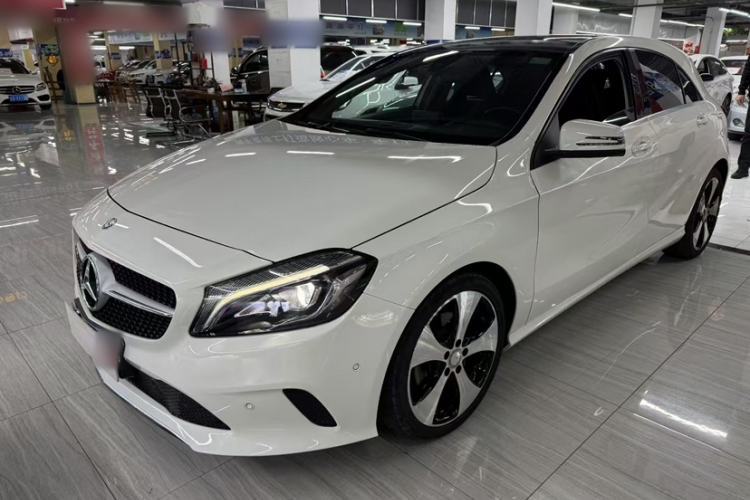 Used Mercedes-Benz A-Class 2016 A 200 Fashion Model Guazi used car, China used car export, Used car for sale, Used  cars, Cheapest cars for sale