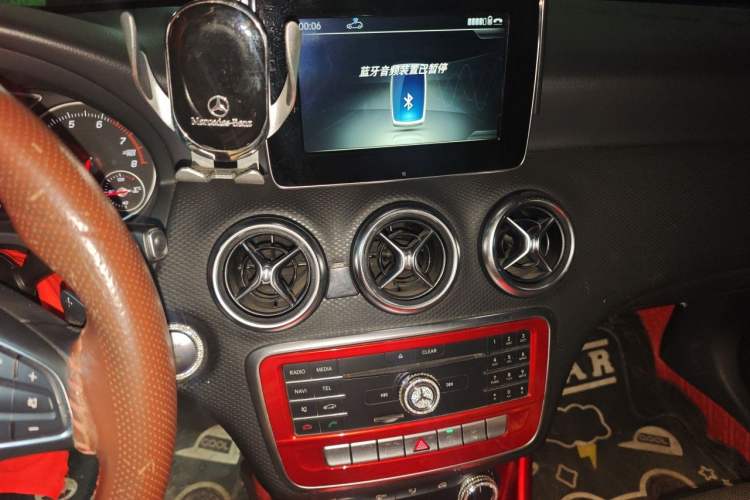 Used Mercedes-Benz A-Class 2016 A 200 Dynamic Edition Audio And AC Panel