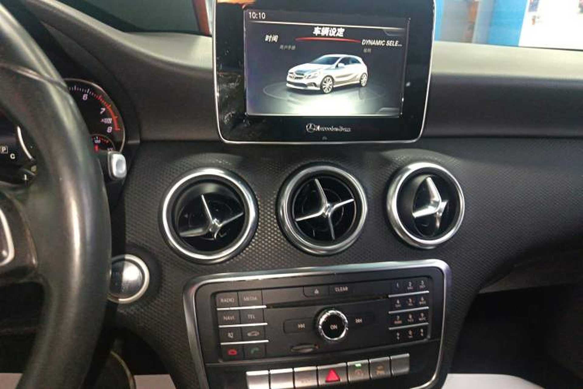 Used Mercedes-Benz A-Class 2016 A 200 Dynamic Edition Audio And AC Panel