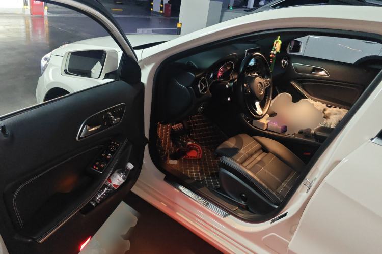 Used Mercedes-Benz A-Class 2016 A 200 Fashion Model Driver Seat