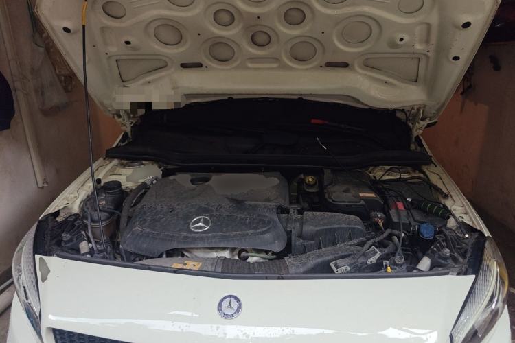 Used Mercedes-Benz A-Class 2016 A 200 Dynamic Edition Engine Bay