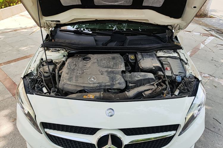 Used Mercedes-Benz A-Class 2016 A 200 Dynamic Edition Engine Bay