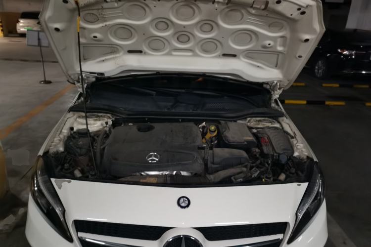 Used Mercedes-Benz A-Class 2016 A 200 Dynamic Edition Engine Bay