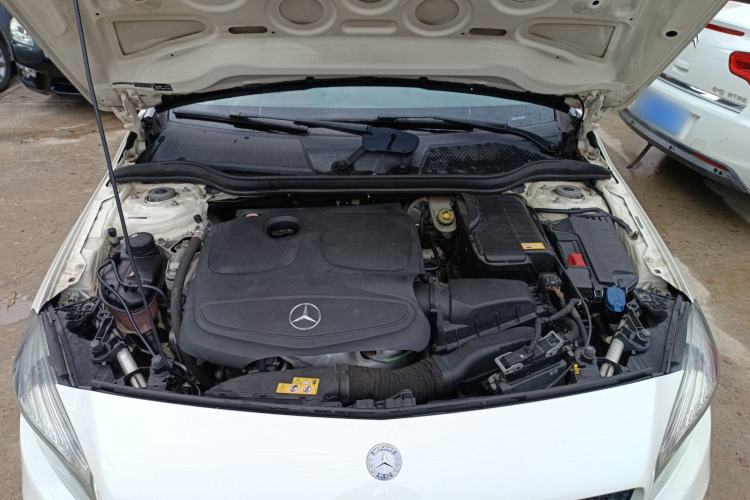 Used Mercedes-Benz A-Class 2016 A 180 Engine Bay