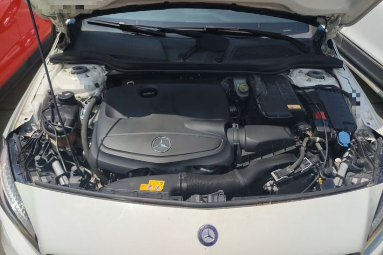 Used Mercedes-Benz A-Class 2016 A 200 Dynamic Edition Engine Bay