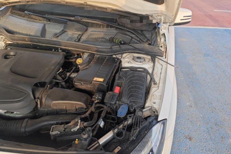 Used Mercedes-Benz A-Class 2016 A 200 Fashion Model Engine Bay Left