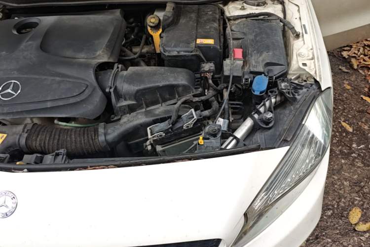 Used Mercedes-Benz A-Class 2016 A 180 Engine Bay Left