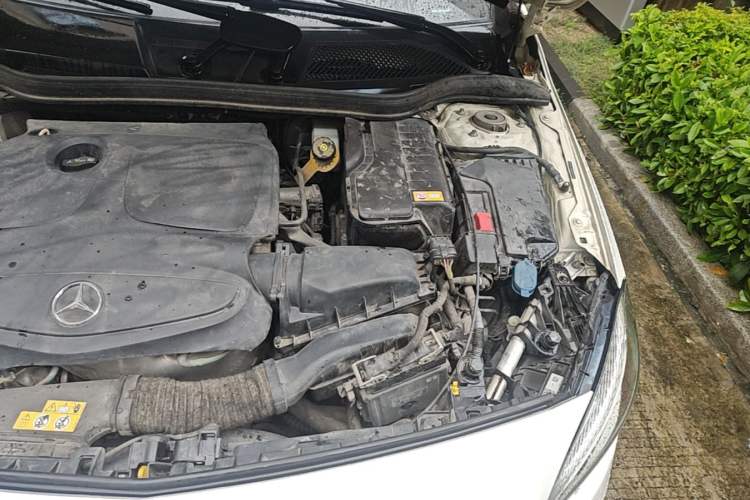 Used Mercedes-Benz A-Class 2016 A 200 Dynamic Edition Engine Bay Left